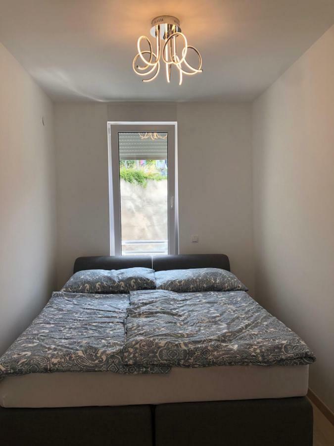 Apartment Zeljkica - Villa Sunce セニ エクステリア 写真